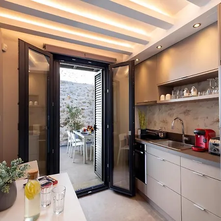 Vasan - Luxury Old Town House With Private Jacuzzi Rethymno (Crete)