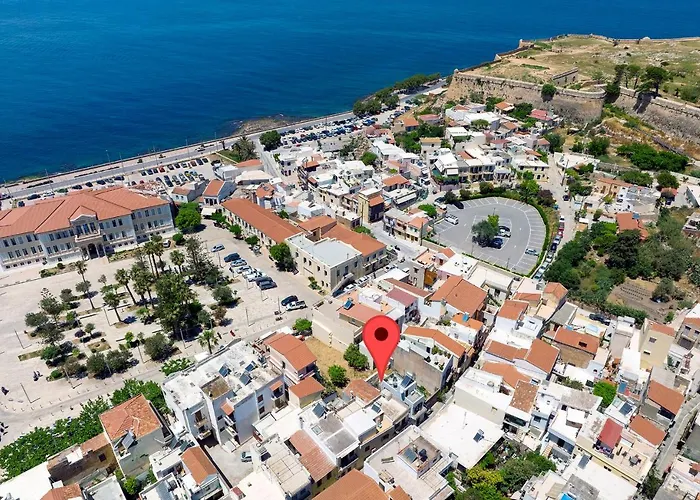 Vakantiehuis Vasan - Luxury Old Town House With Private Jacuzzi & Free Parking Rethimnon