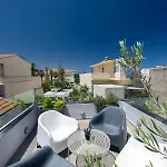Vakantiehuis Vasan - Luxury Old Town House With Private Jacuzzi *
