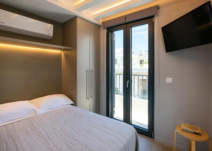 Vasan - Luxury Old Town House With Private Jacuzzi & Free Parking *