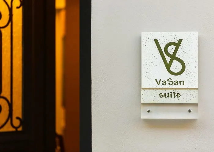 Vasan - Luxury Old Town House With Private Jacuzzi & Free Parking * Rethymno